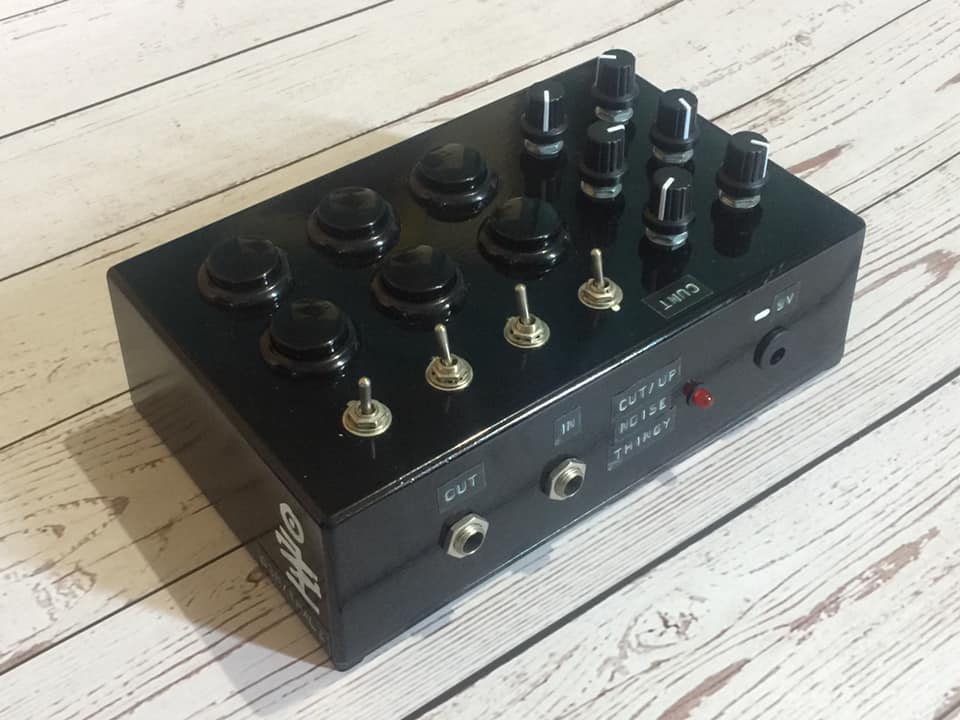 Gen Thalz - Cut-Up Noise Thingy - Noise Box